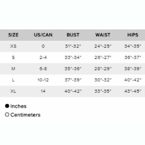 🌸 RARE “Japan Bound” Velvet Floral Backless Dress - Picture 12 of 12